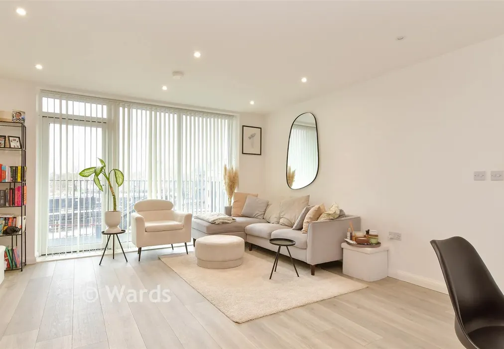 Kitchen/Lounge/ Dining Area - Vauxhall Place, Dartford, Kent - Wards of Kent