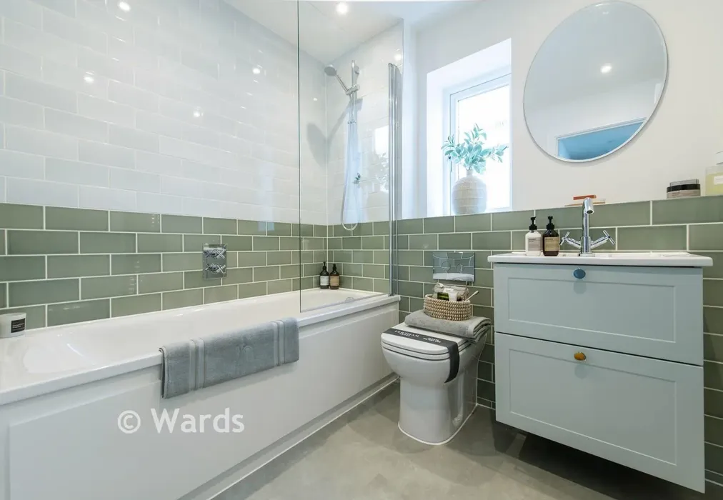 Bathroom - North Street, Sutton Valance - XRM, Sutton Valence, Maidstone, Kent - Wards of Kent