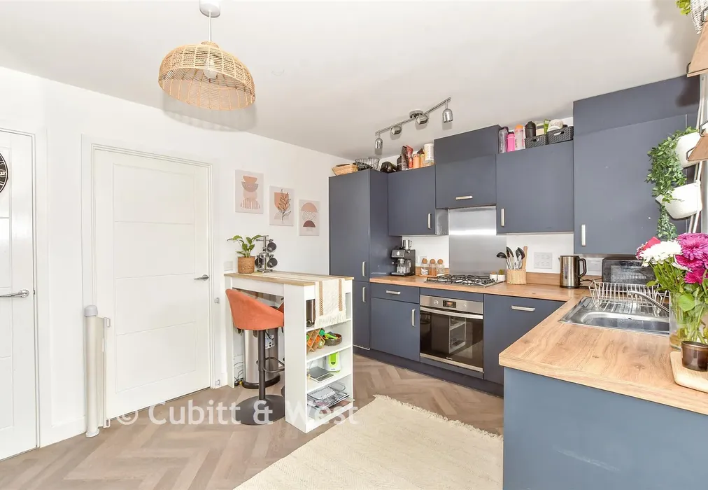 Kitchen/Diner - Small Copse, West Broyle, Chichester, West Sussex - Wards of Kent