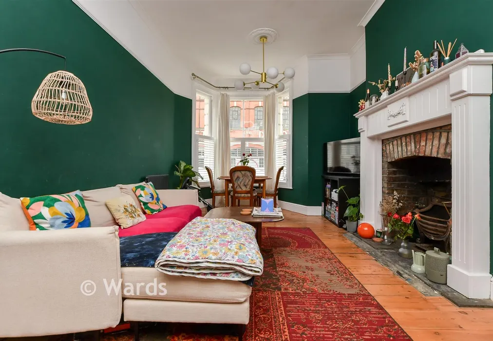 Lounge - Athelstan Road, Cliftonville, Margate, Kent - Wards of Kent