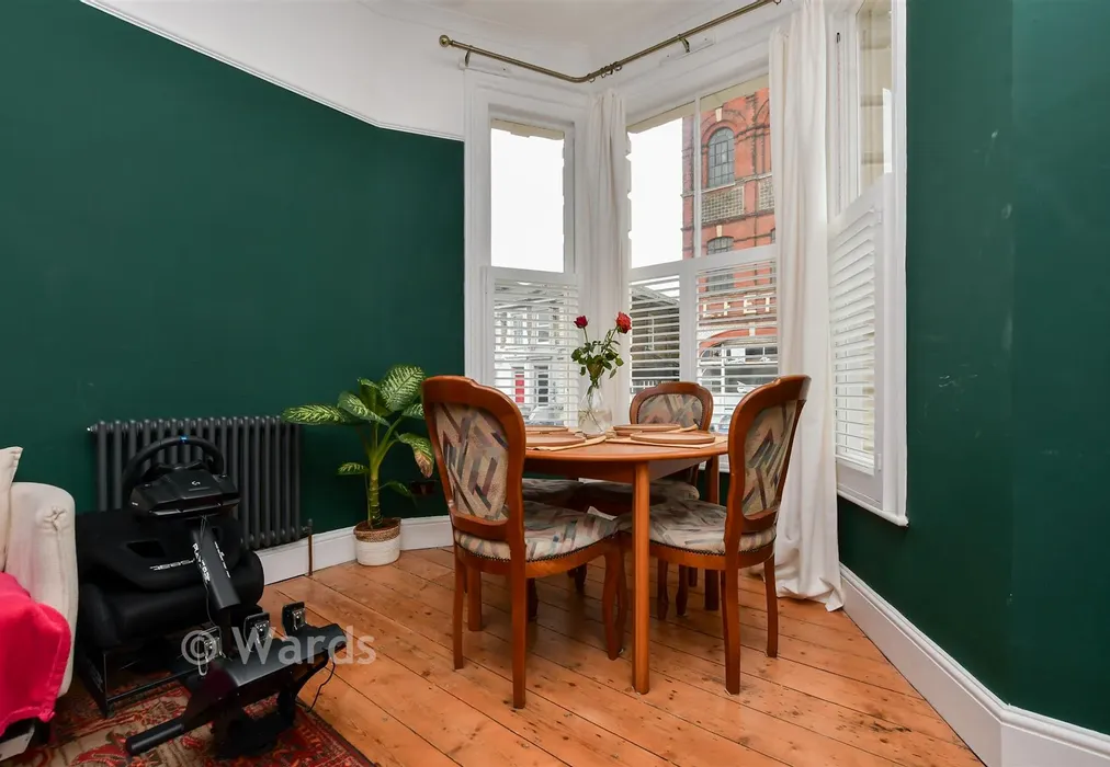 Lounge - Athelstan Road, Cliftonville, Margate, Kent - Wards of Kent