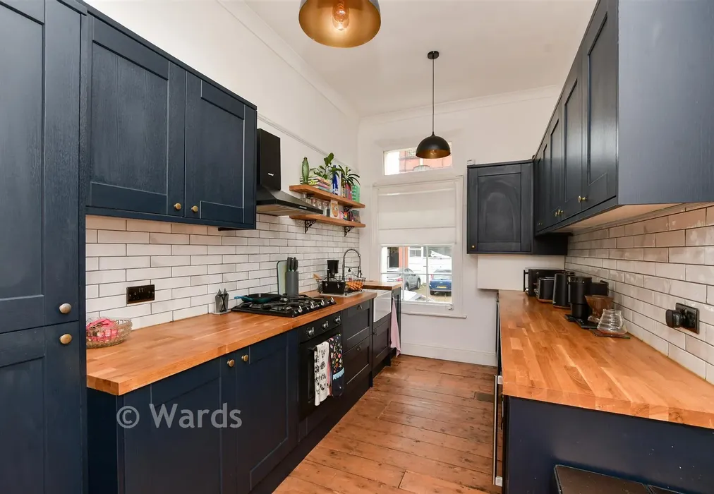 Kitchen - Athelstan Road, Cliftonville, Margate, Kent - Wards of Kent
