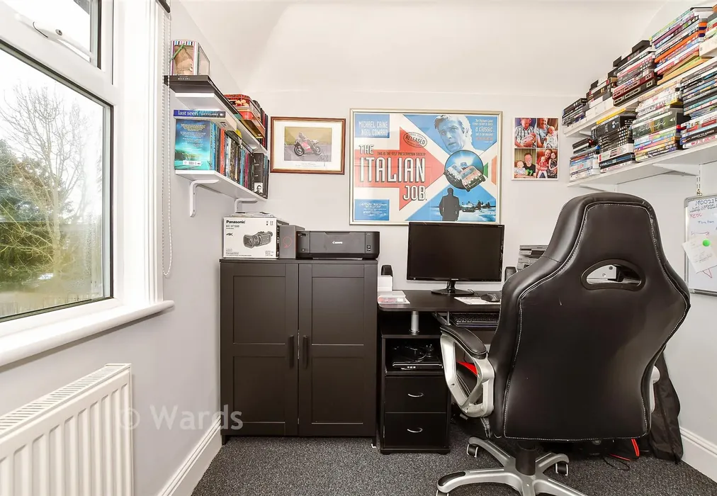 Bedroom 4 - Ulcombe Road, Headcorn, Ashford, Kent - Wards of Kent