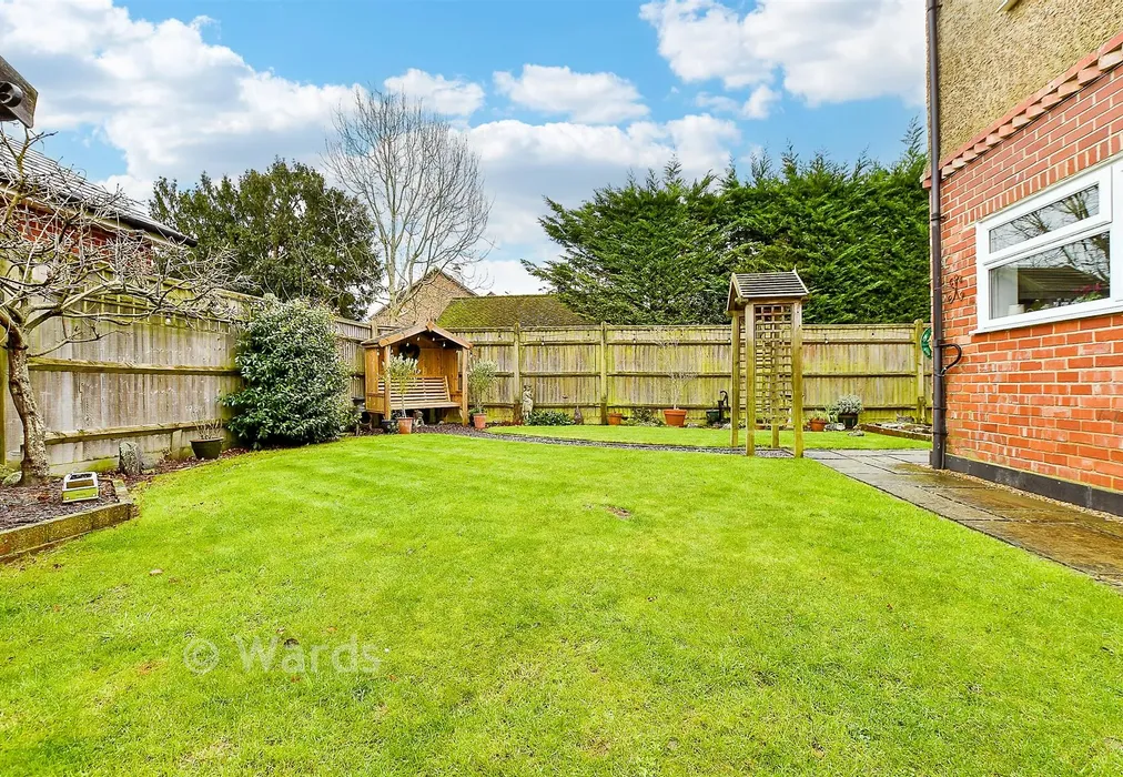 Rear Garden - Ulcombe Road, Headcorn, Ashford, Kent - Wards of Kent