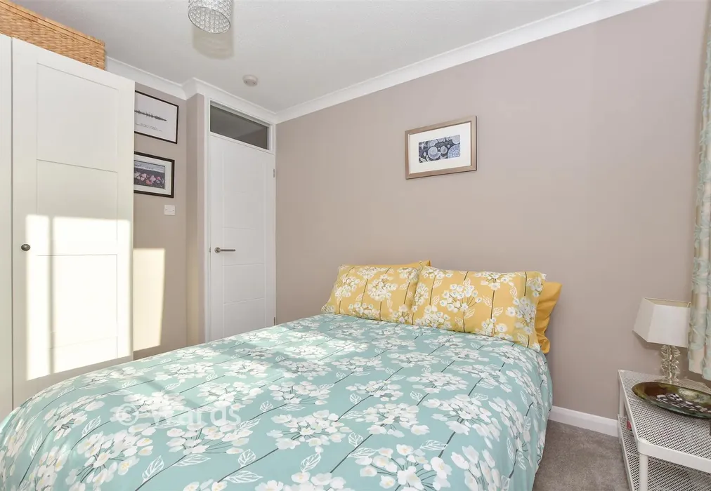 Bedroom 3 - Hornbeam Close, Paddock Wood, Tonbridge, Kent - Wards of Kent