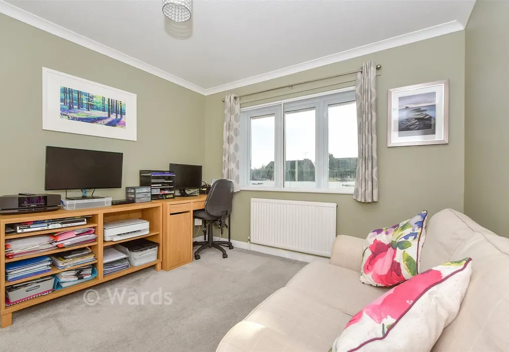 Bedroom 2 - Hornbeam Close, Paddock Wood, Tonbridge, Kent - Wards of Kent