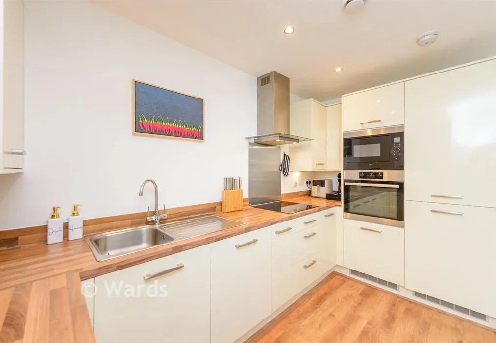 Kitchen - Bramling Way, Rainham, Gillingham, Kent - Wards of Kent