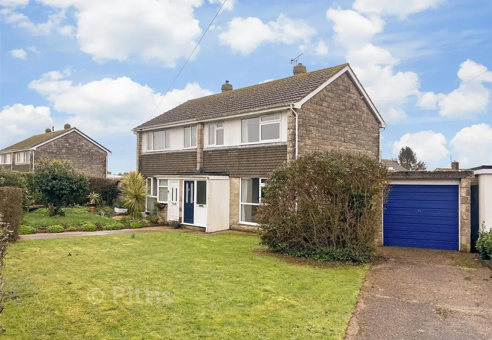 Front* Vendor Requests This Photo - Mountbatten Drive, Newport, Isle of Wight - Wards of Kent