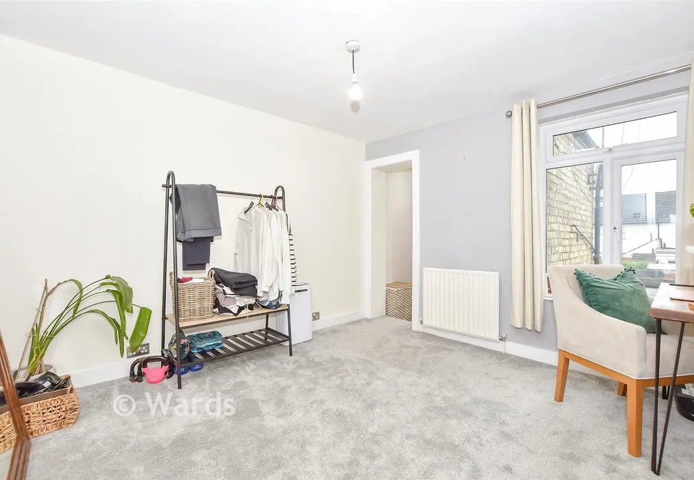 Bedroom 2 - Victoria Street, Eccles, Aylesford, Kent - Wards of Kent