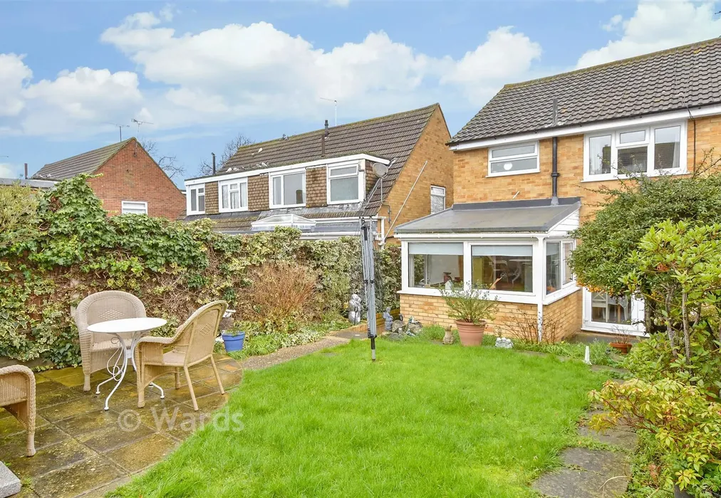 Rear Garden - Beechings Way, Rainham, Gillingham, Kent - Wards of Kent