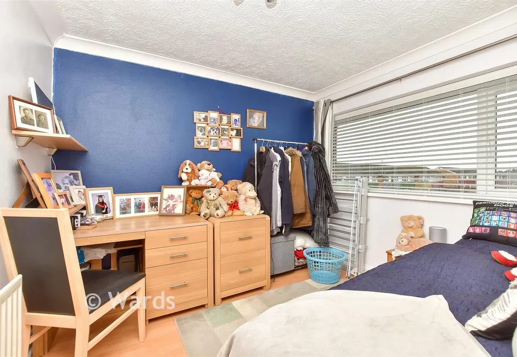 Bedroom 2 - Gladstone Drive, Sittingbourne, Kent - Wards of Kent