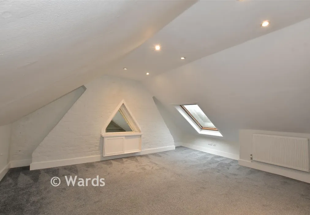 Loft Room - Singlewell Road, Gravesend, Kent - Wards of Kent