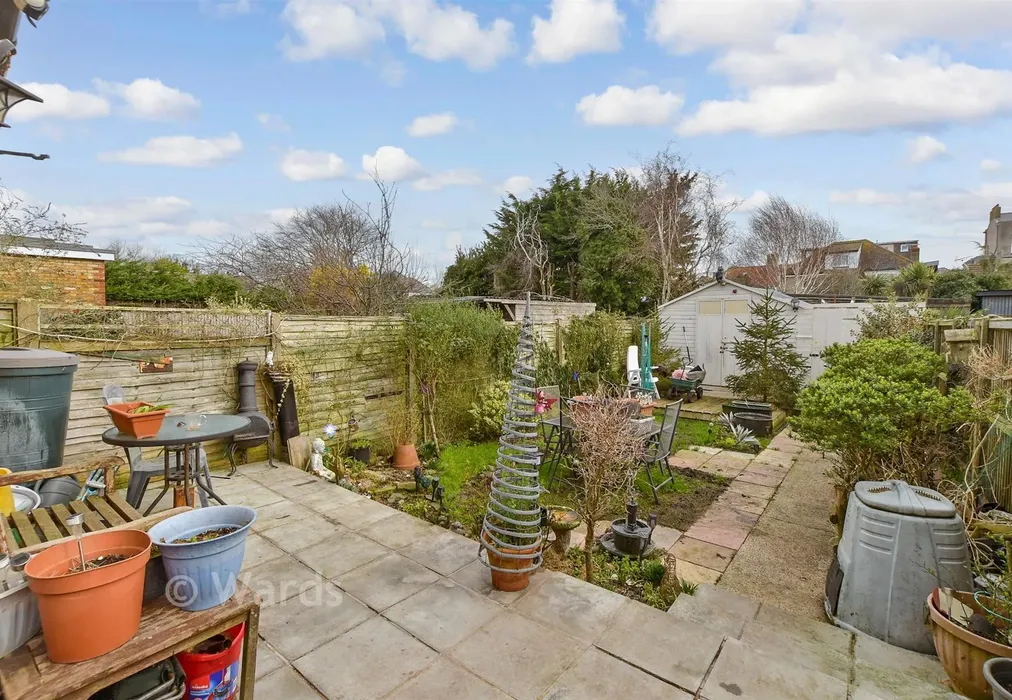 Patio / Decking - College Road, Deal, Kent - Wards of Kent