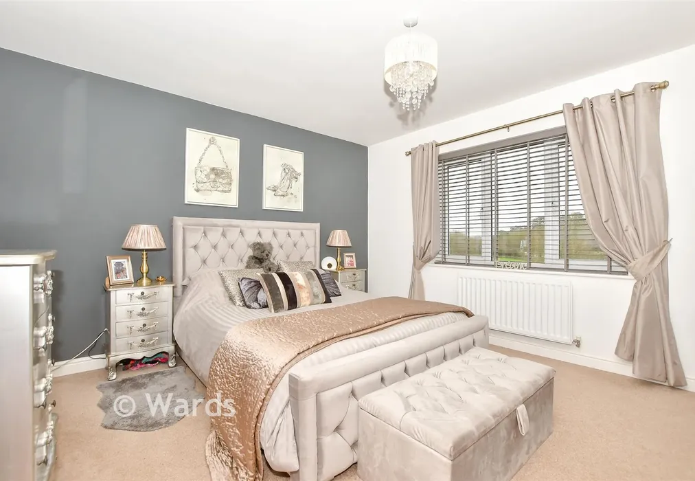 Bedroom 1 - Brooks Drive, Ryarsh, West Malling, Kent - Wards of Kent