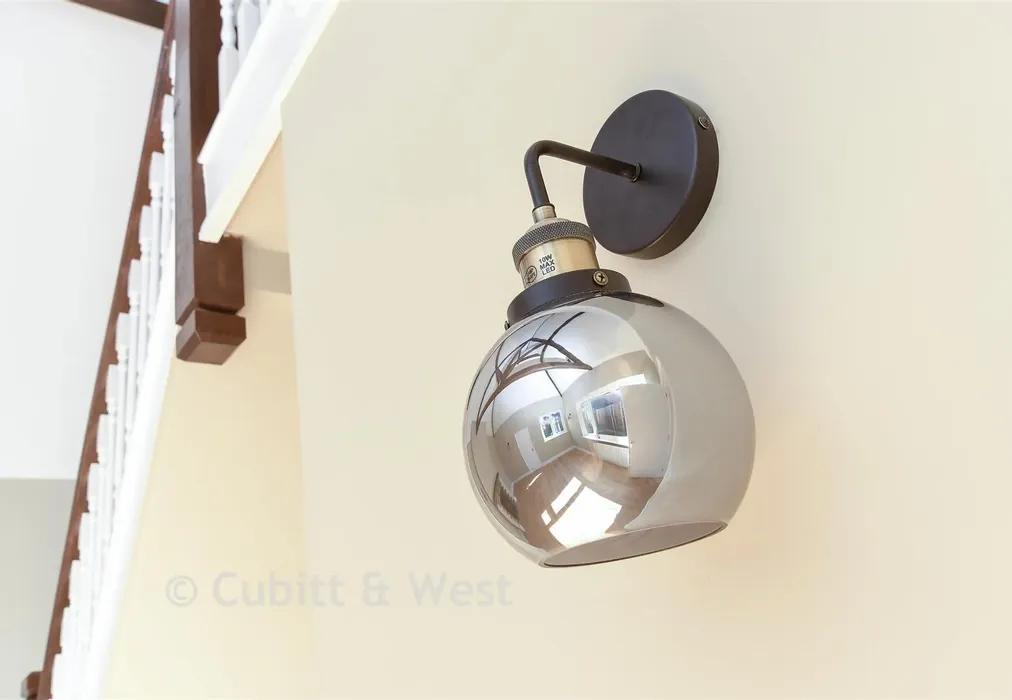 Internal Lifestyle Photograph - High Street, Edenbridge, Kent - Wards of Kent