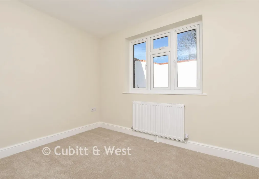 Study/Bedroom 3 - High Street, Edenbridge, Kent - Wards of Kent
