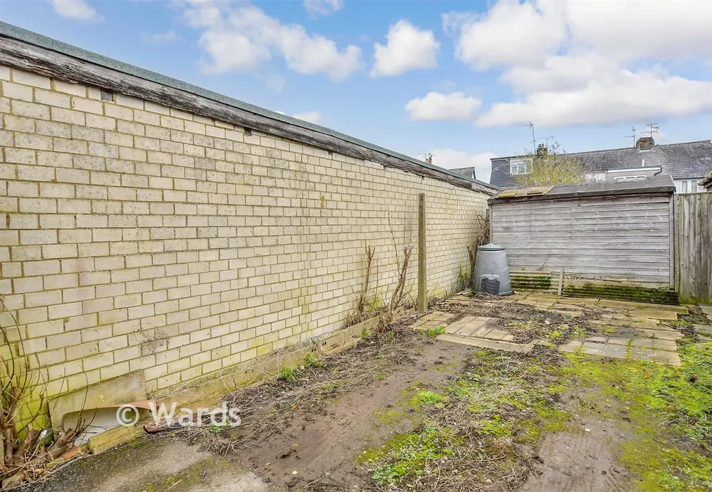 Driveway/Parking - Church Street, Boughton Monchelsea, Kent - Wards of Kent