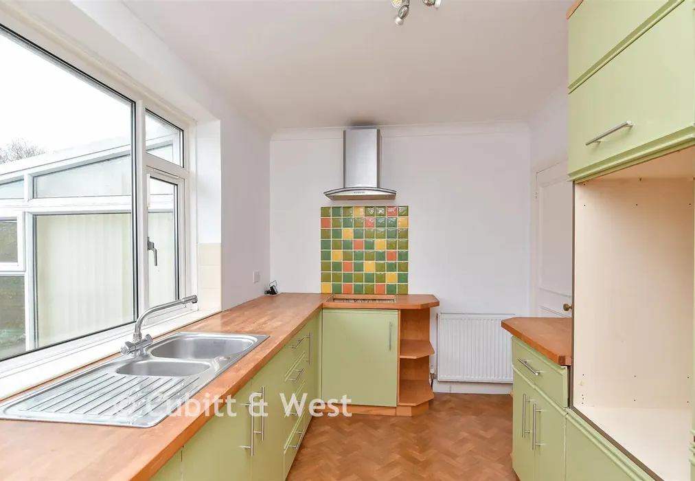Kitchen - Larkfield Way, Brighton, East Sussex - Wards of Kent