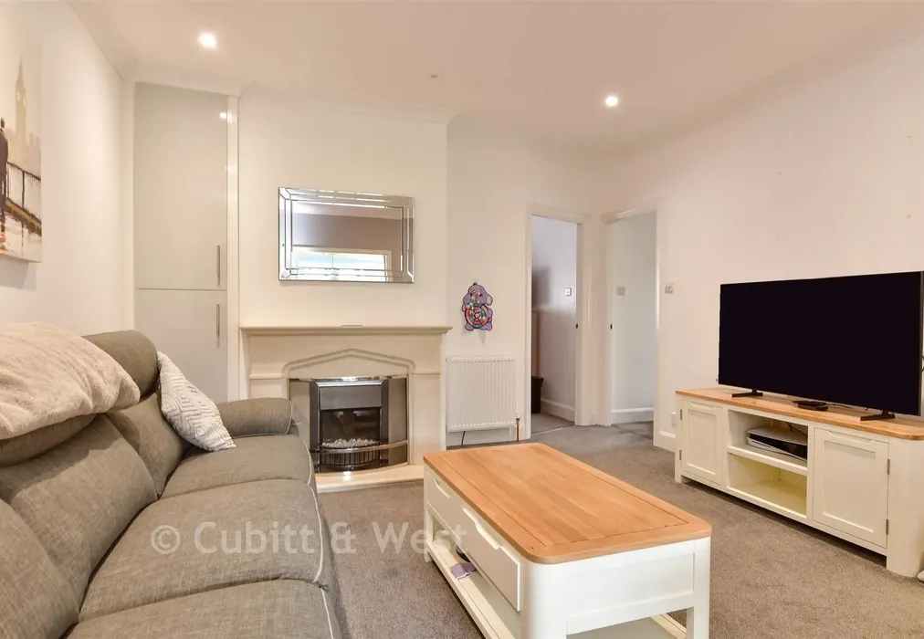 Lounge - First Avenue, Newhaven, East Sussex - Wards of Kent