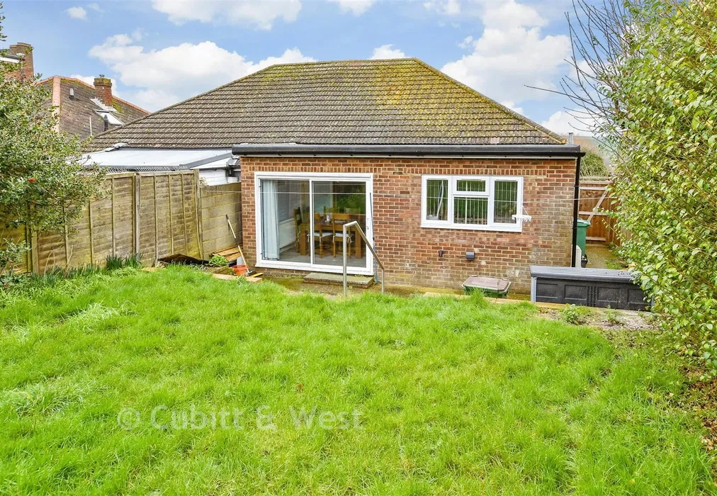 Rear Elevation - First Avenue, Newhaven, East Sussex - Wards of Kent