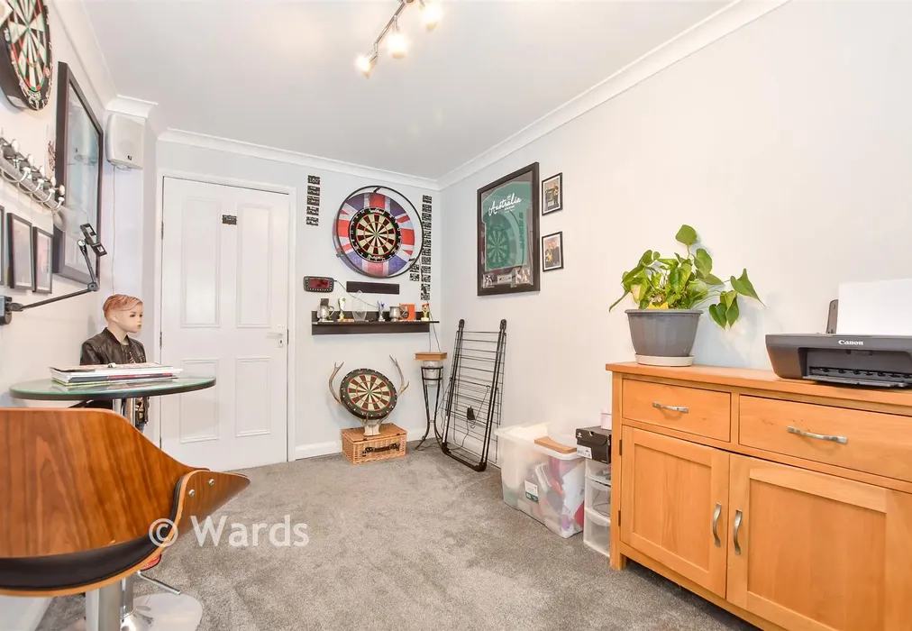 Study/Family Room - Laburnum Drive, Larkfield, Aylesford, Kent - Wards of Kent