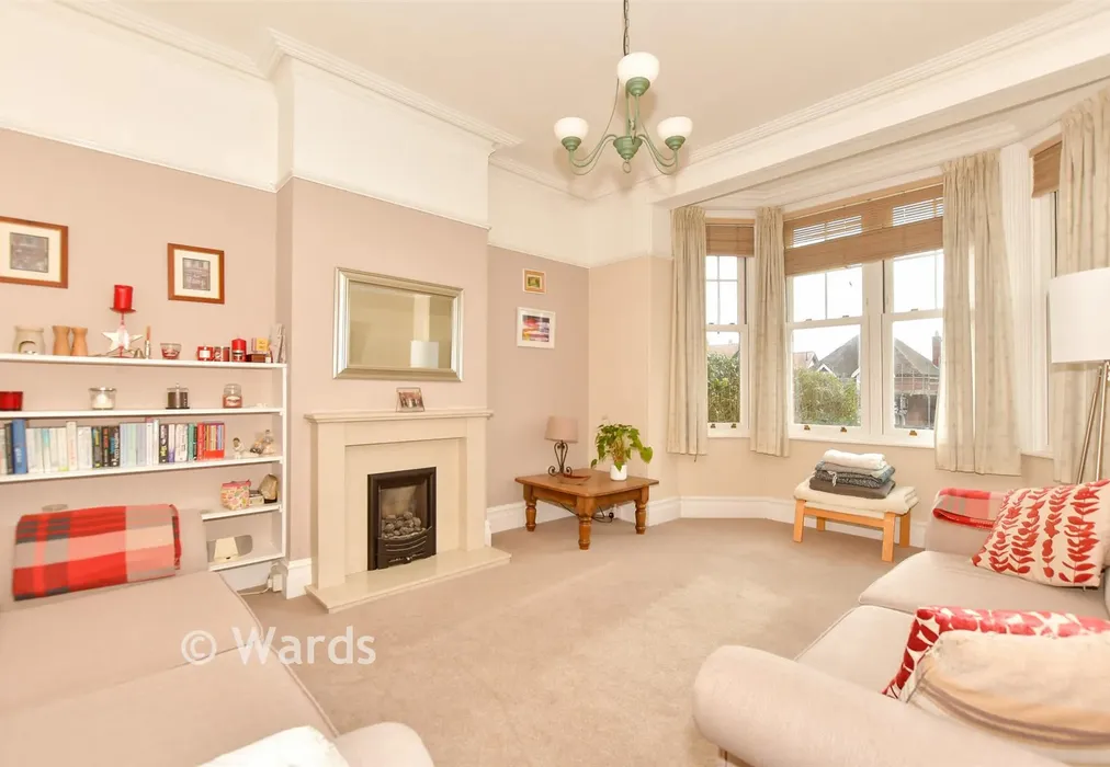 Lounge - Seabrook Road, Hythe, Kent - Wards of Kent
