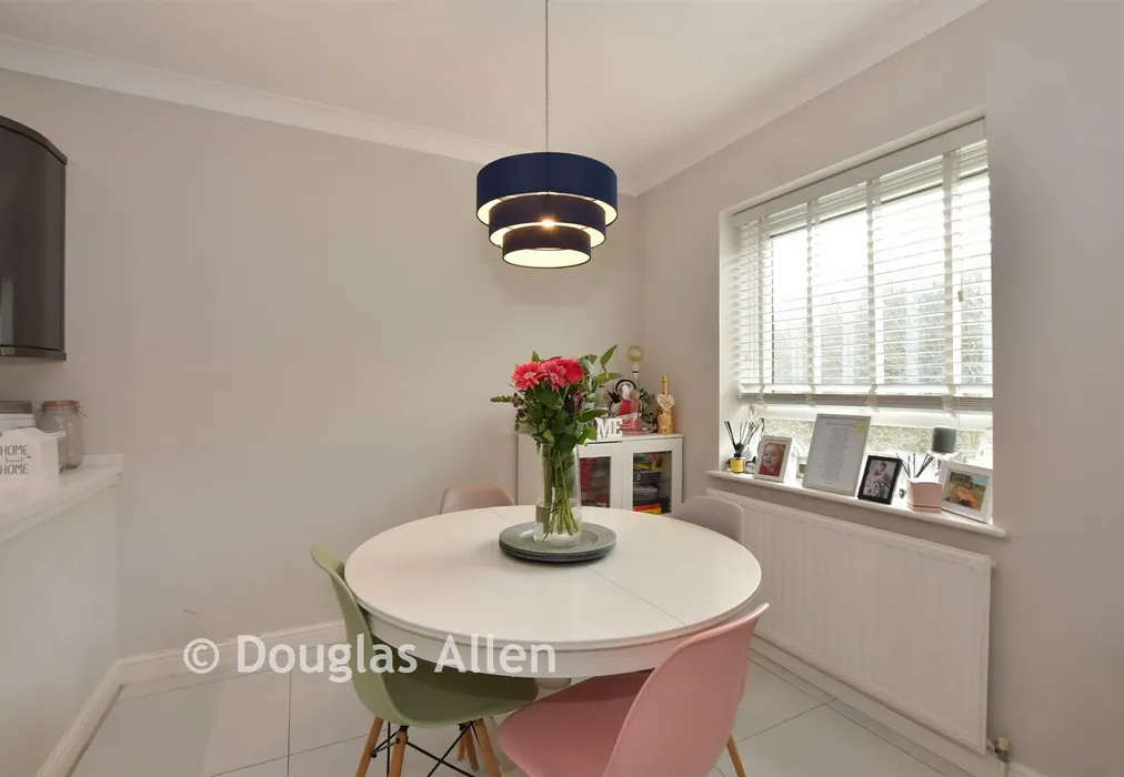 Dining Area - Broomwood Gardens, Pilgrims Hatch, Brentwood, Essex - Wards of Kent