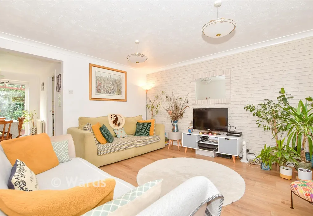 Lounge - Albert Reed Gardens, Tovil, Maidstone, Kent - Wards of Kent