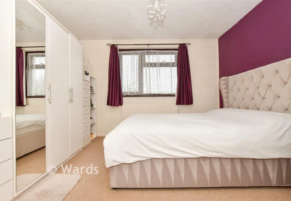 Bedroom 1 - Market Place, Aylesham, Canterbury, Kent - Wards of Kent