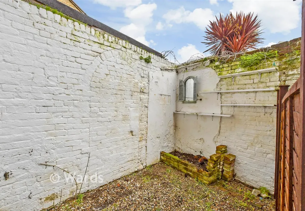 Rear Garden - New Street, Herne Bay, Kent - Wards of Kent