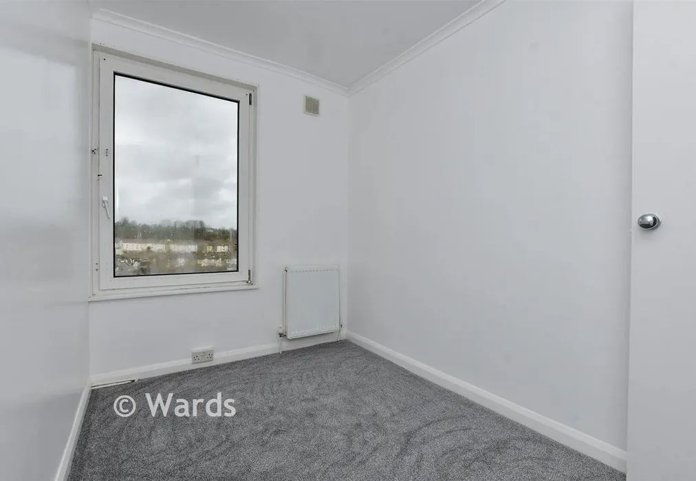 Bedroom 3 - Tower Hill, Dover, Kent - Wards of Kent