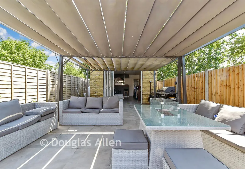 External Lifestyle Photograph - Hainault Road, Chadwell Heath, Essex - Wards of Kent