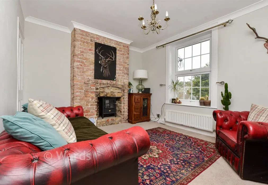 Lounge - Tower Hill, Dover, Kent - Wards of Kent