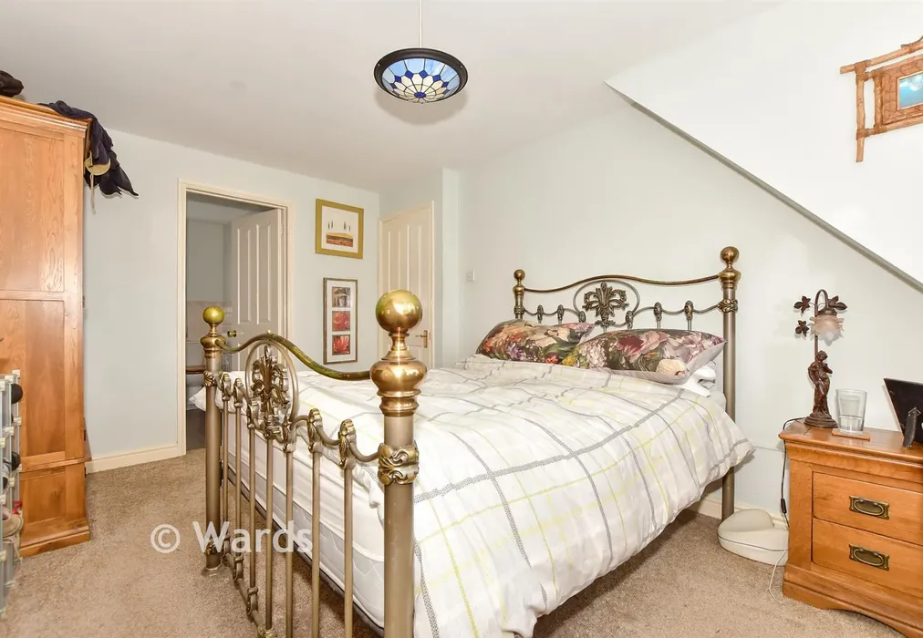 Bedroom 1 - Downs Road, East Studdal, Dover, Kent - Wards of Kent