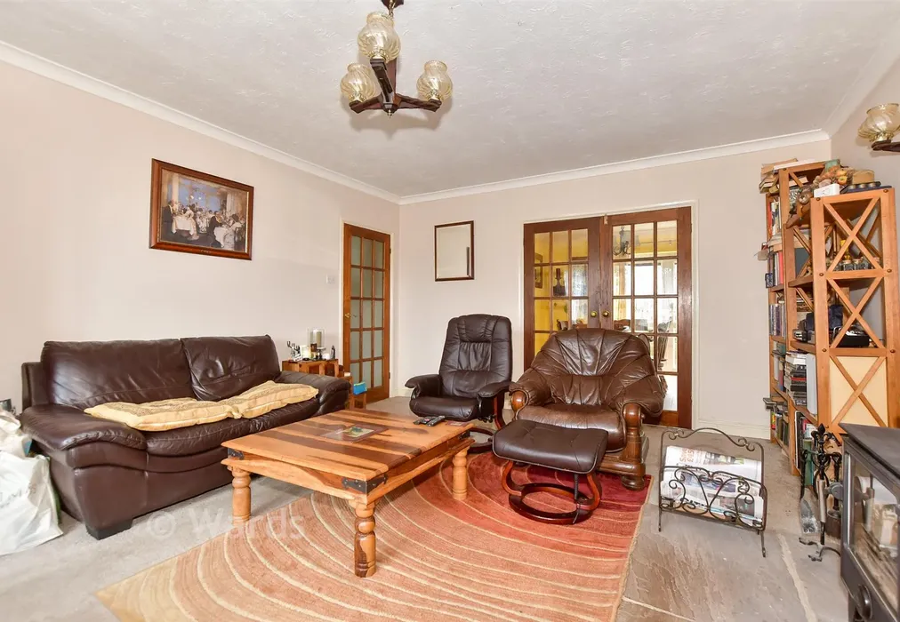 Lounge - Downs Road, East Studdal, Dover, Kent - Wards of Kent