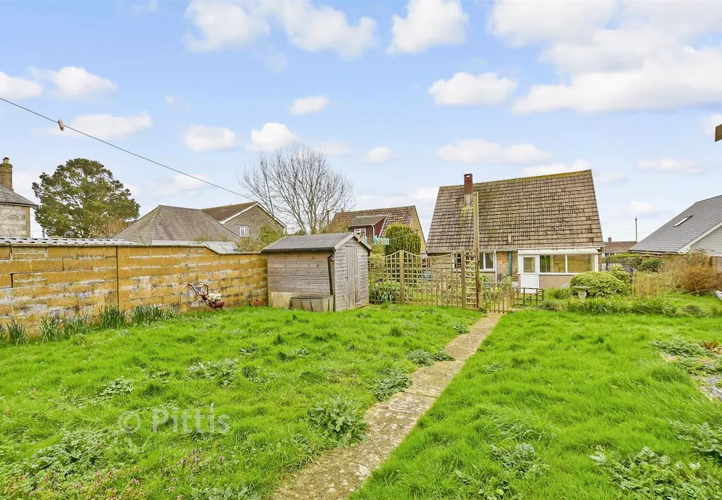 Rear Garden - Chilton Lane, Brighstone, Newport, Isle of Wight - Wards of Kent