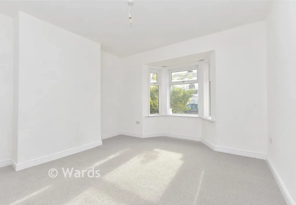 Bedroom 1 - Coronation Road, Sheerness, Kent - Wards of Kent