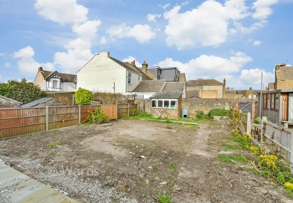 Rear Garden - Coronation Road, Sheerness, Kent - Wards of Kent