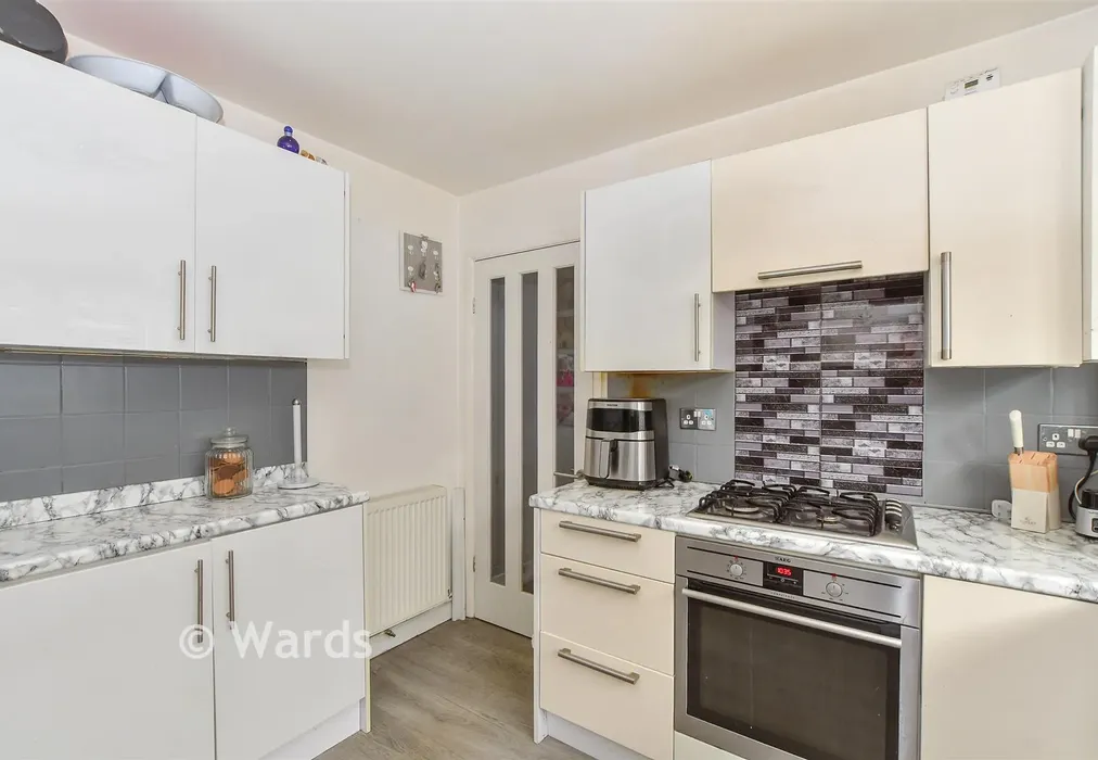 Kitchen - Warden View Gardens, Bayview, Sheerness, Kent - Wards of Kent