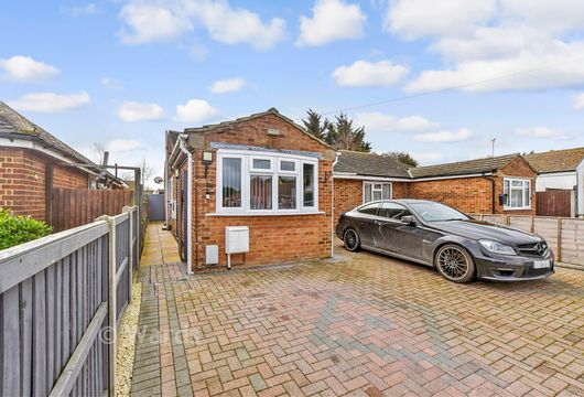 Warden View Gardens, Bayview, Sheerness, Kent - Wards of Kent