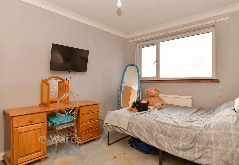 Bedroom 2 - Beacon Road, Chatham, Kent - Wards of Kent
