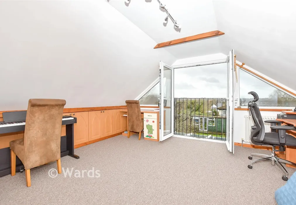 Bedroom 1 - Royston Road, Bearsted, Maidstone, Kent - Wards of Kent