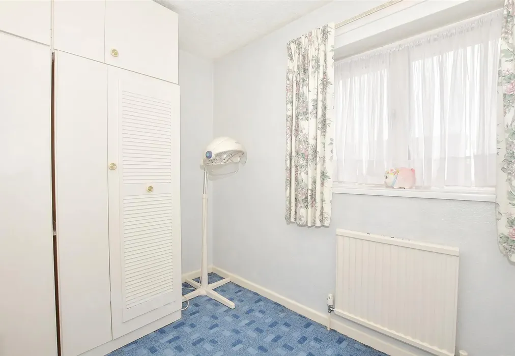 Bedroom 3 - Warren Wood Road, Rochester, Kent - Wards of Kent