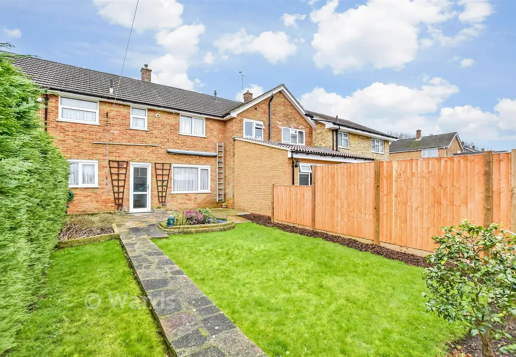 Rear Garden - Warren Wood Road, Rochester, Kent - Wards of Kent