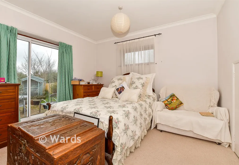 Bedroom 1 - Orchard Drive, Tonbridge, Kent - Wards of Kent