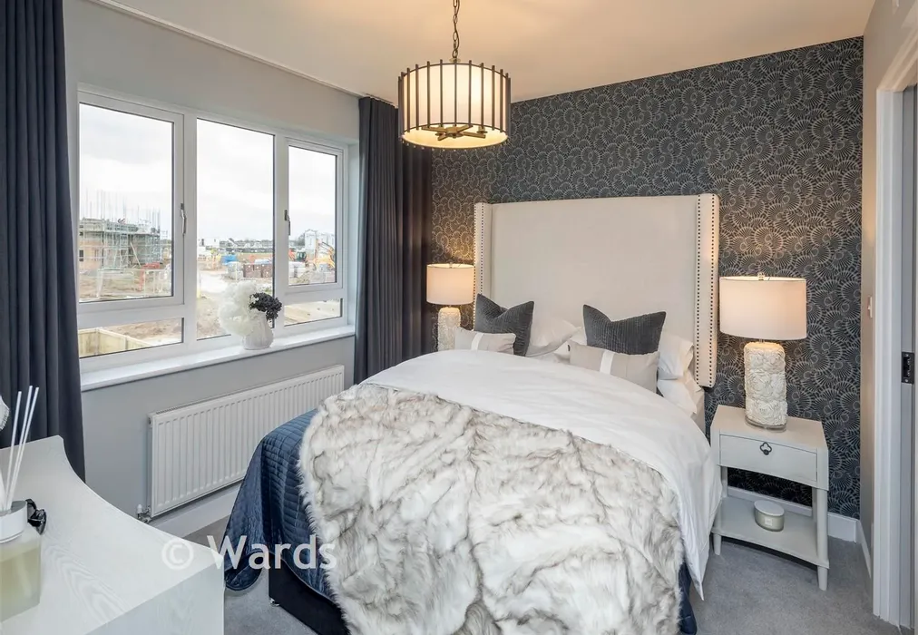 Bedroom 1 - Osborne Gardens, Meadowbridge, Herne Bay, Kent - Wards of Kent