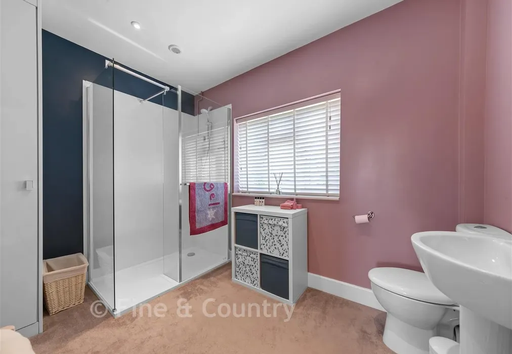 Shower Room - The Ridgeway, Tonbridge, Kent - Wards of Kent