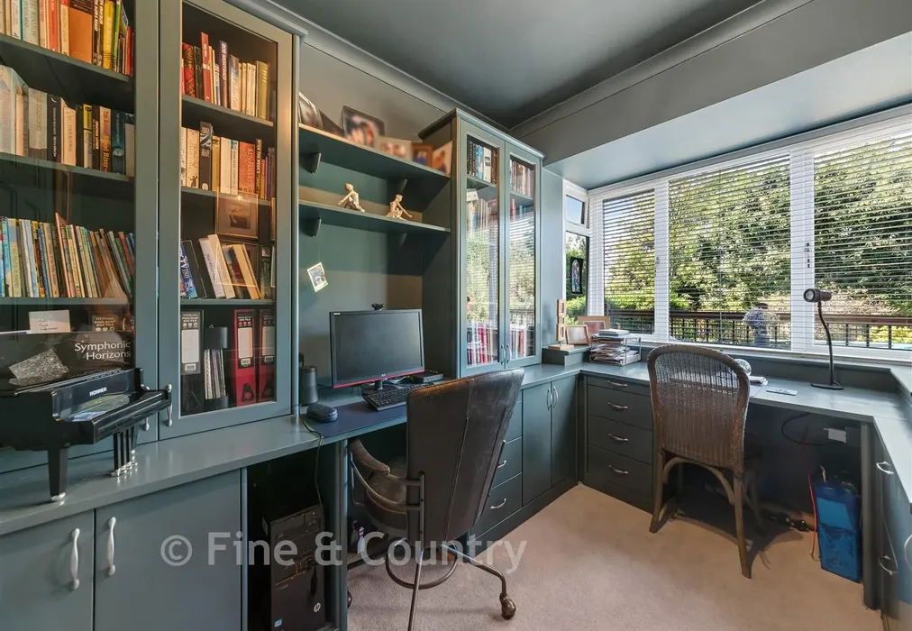 Office - The Ridgeway, Tonbridge, Kent - Wards of Kent