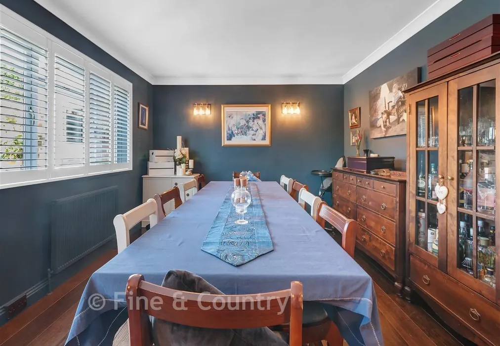 Dining Room - The Ridgeway, Tonbridge, Kent - Wards of Kent