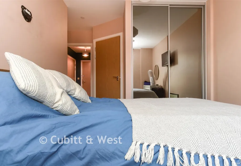 Internal Lifestyle Photograph - Marketfield Way, Redhill, Surrey - Wards of Kent